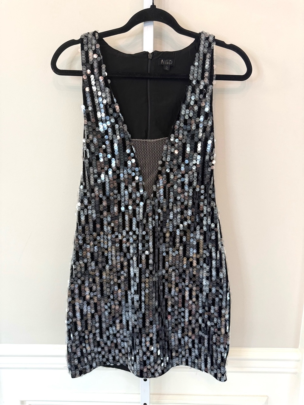 NBD Bexley Black Sequin Deep V Mini Dress Size S Party Cocktail Club Dress - Picture 2 of 15
